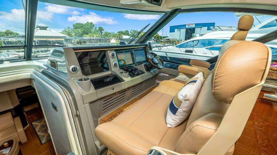 2013 Sea Ray 610 SUNDANCER