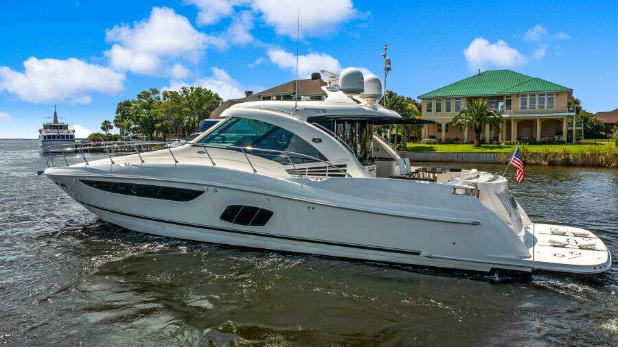 2013 Sea Ray 610 SUNDANCER