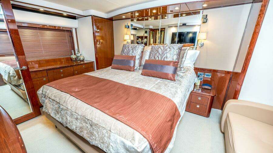 2013 Sea Ray 610 SUNDANCER