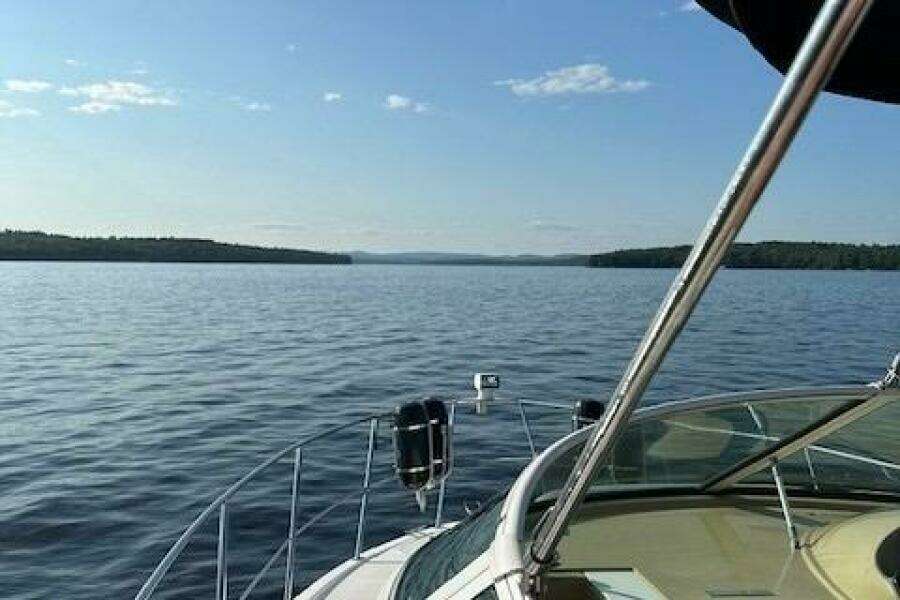 2001 Carver 350 Mariner