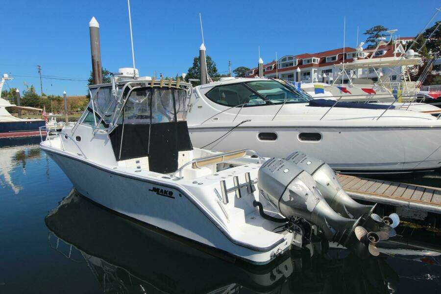 2001 Mako 293 Walk Around