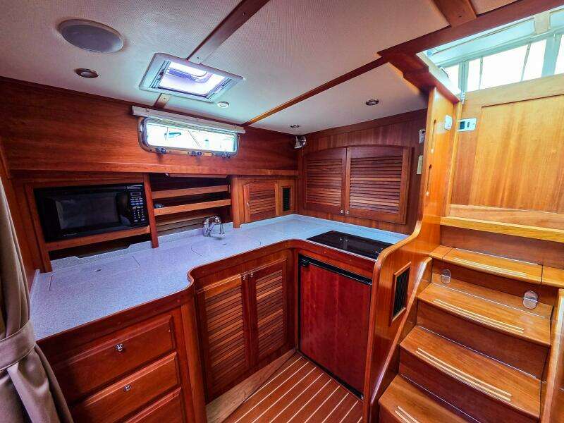 2008 Sabre 34 Express