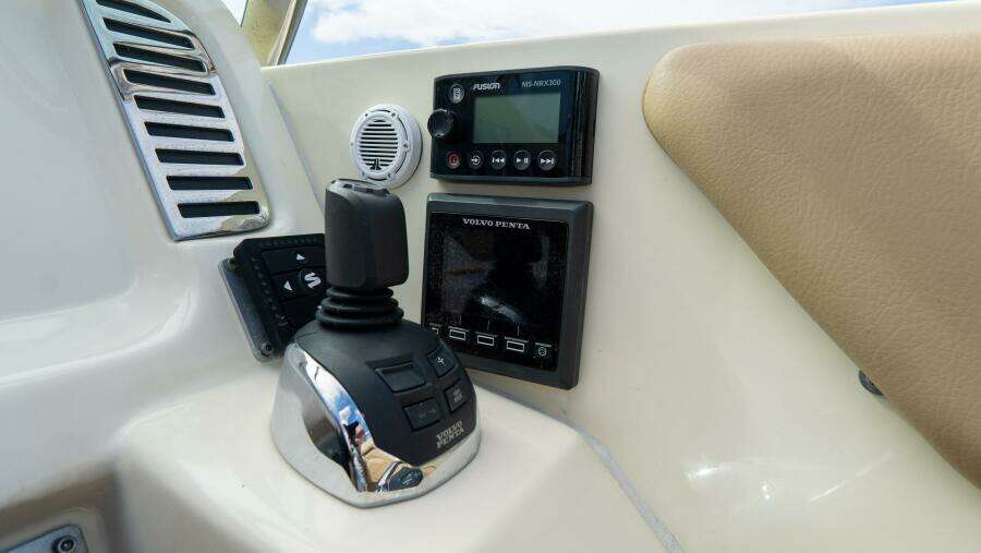 2017 Chris-Craft Corsair Heritage Edition