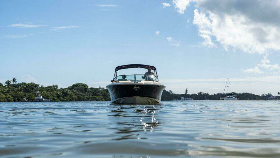 2017 Chris-Craft Corsair Heritage Edition