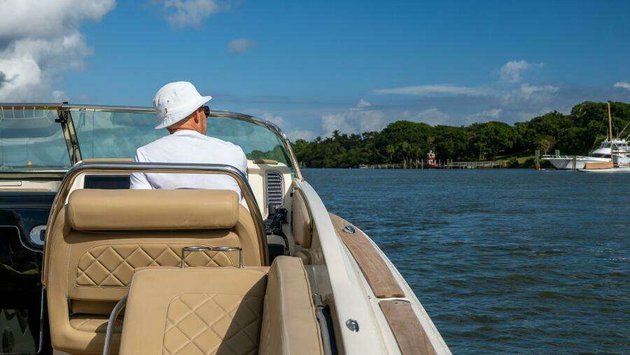 2017 Chris-Craft Corsair Heritage Edition