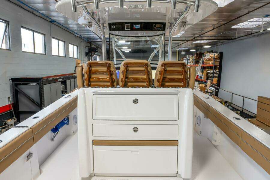 2023 Vallhalla 33V - T/T SILVERTIME