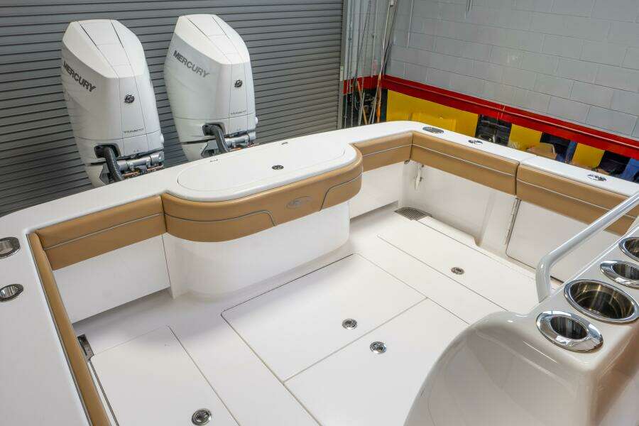 2023 Vallhalla 33V - T/T SILVERTIME