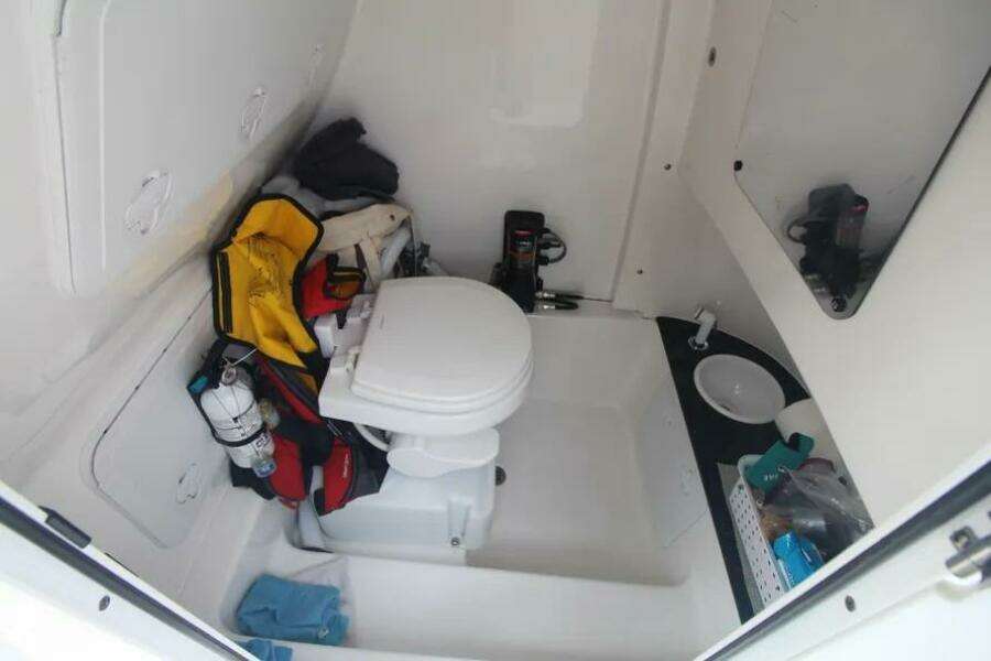 2020 Sea Pro 259 Center Console