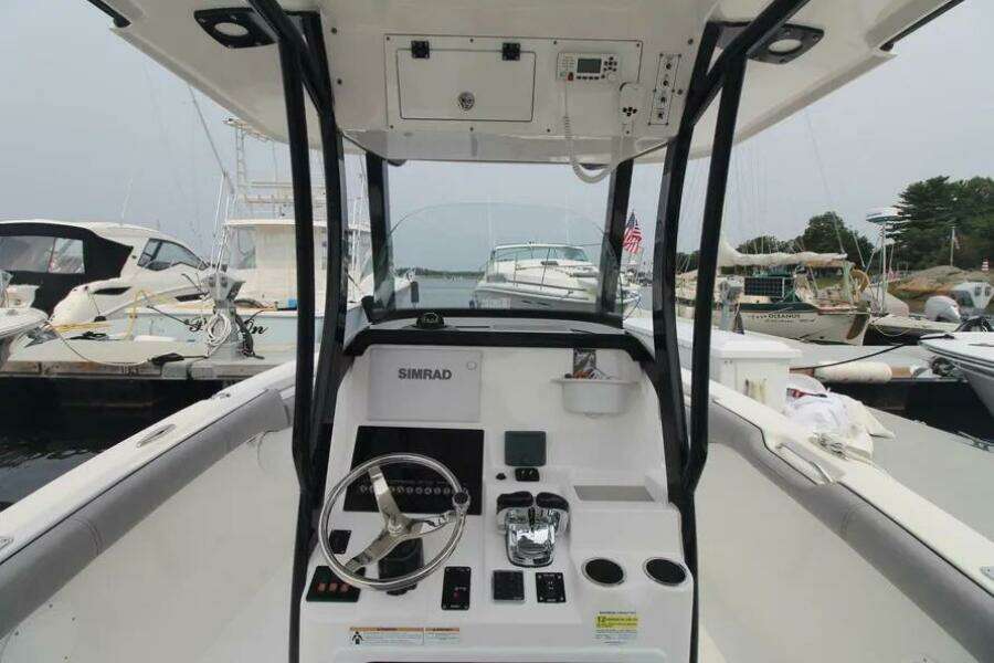 2020 Sea Pro 259 Center Console
