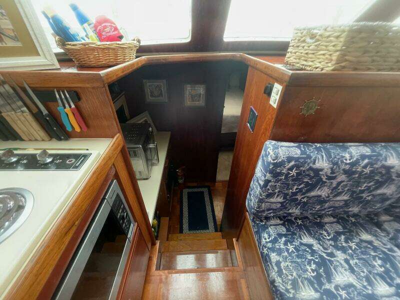1987 Gulfstar 44 MY