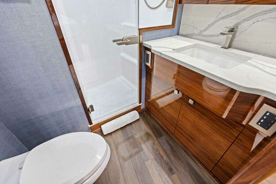 2026 Viking 82 Convertible- TEAM HARVEY I- STBD Guest Sateroom Head
