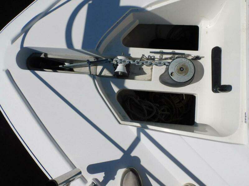 2003 Cruisers Yachts 3750 Motoryacht