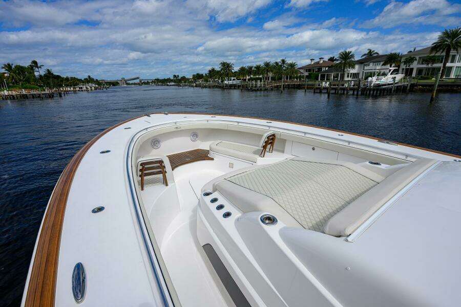 Valhalla 55 - LITTLE KEMOSABE - Forward Seating