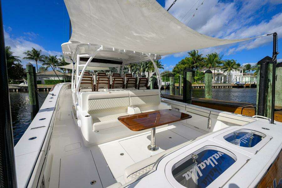 Valhalla 55 - LITTLE KEMOSABE - Cockpit