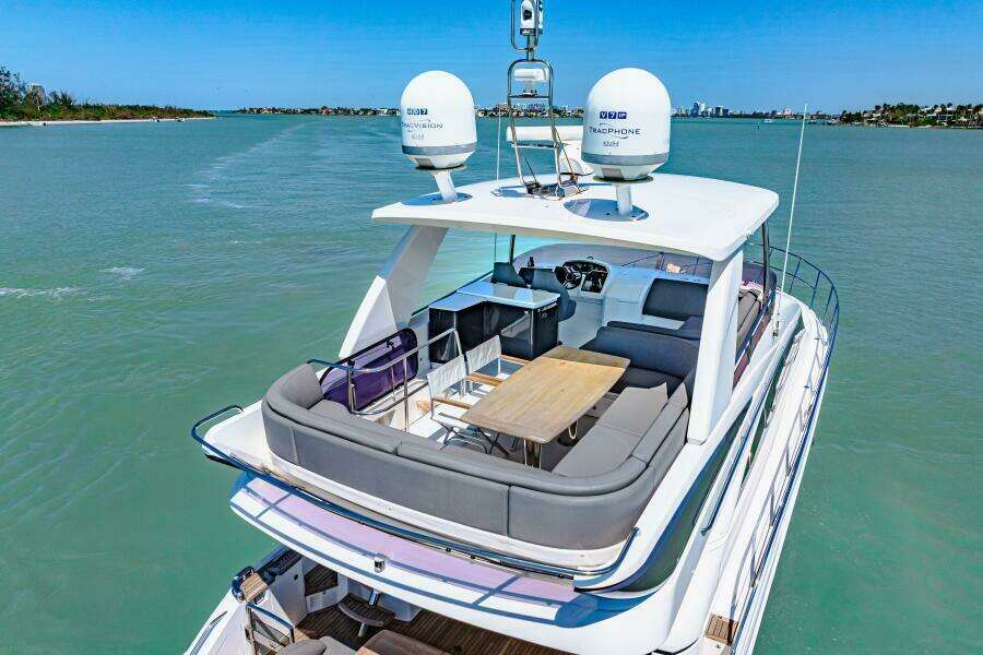 2017 Princess 56