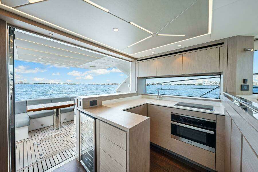 2021 Sunseeker Manhattan 55