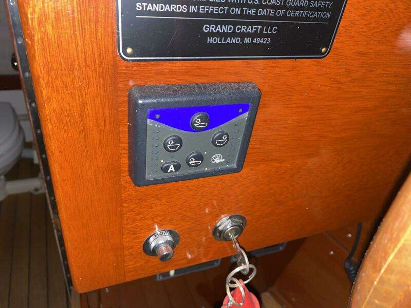 2010 Grand Craft 30 RS Anniversary Edition