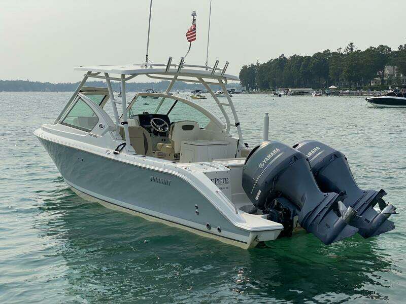 2021 Pursuit 266 Dual Console