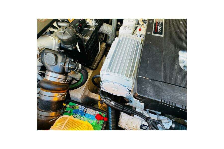 2012 Hinckley Picnic Boat MKIII