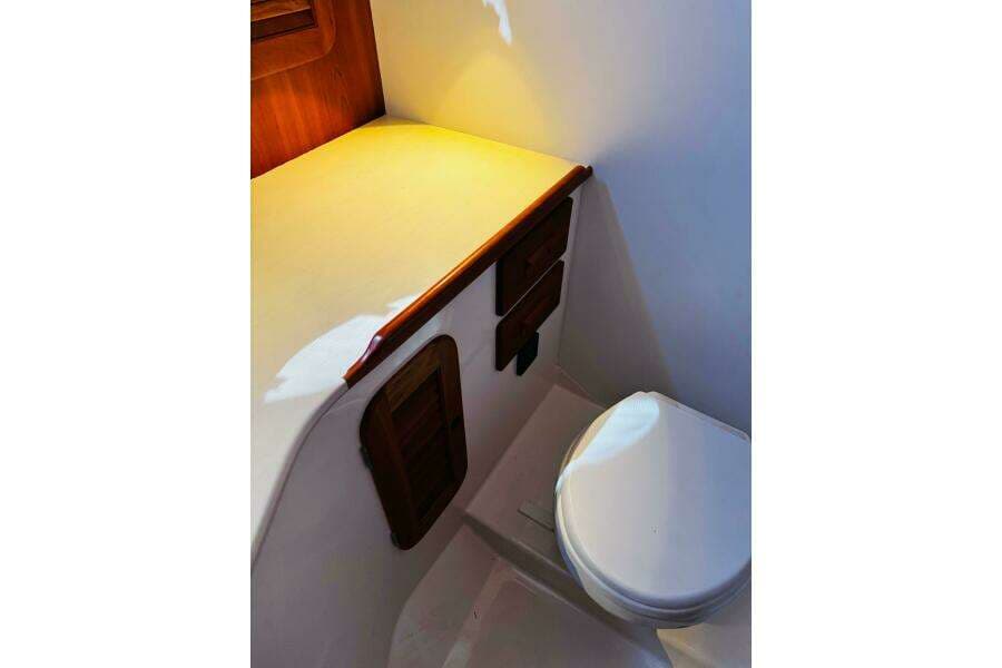 2012 Hinckley Picnic Boat MKIII