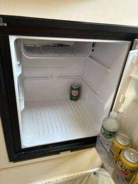 2000 Sea Ray 270 Sundancer