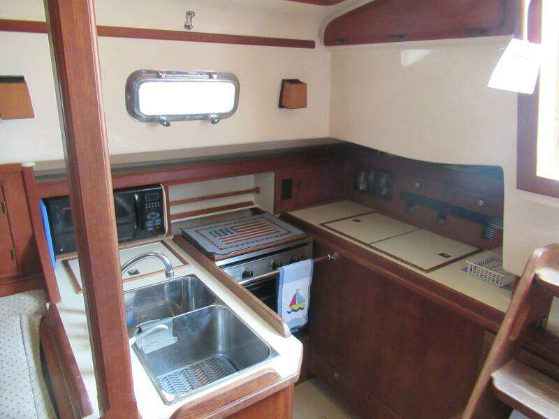 2003 Island Packet 350