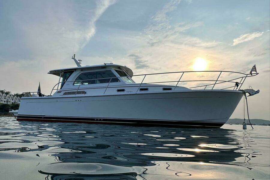2019 Sabre 38 Salon Express