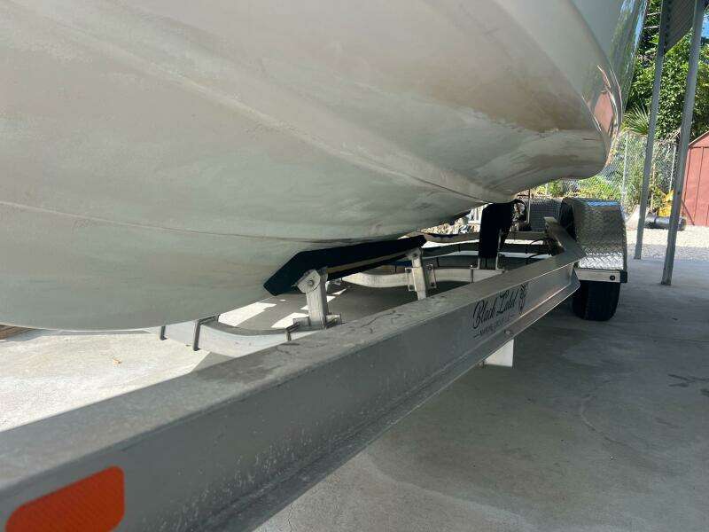 2021 Sportsman 232 Platinum Center Console