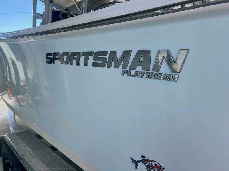 2021 Sportsman 232 Platinum Center Console
