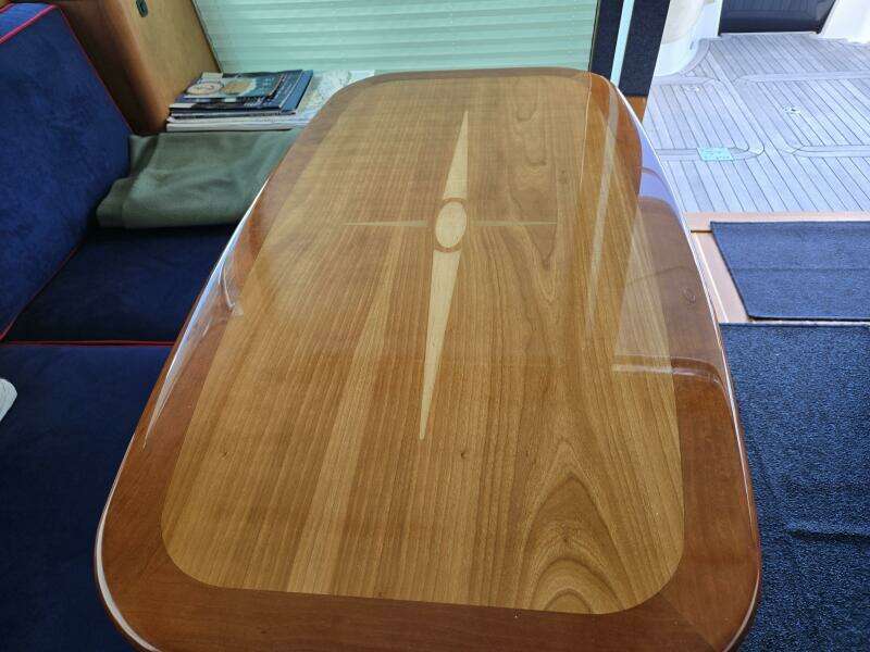 2017 Sabre 48 Flybridge