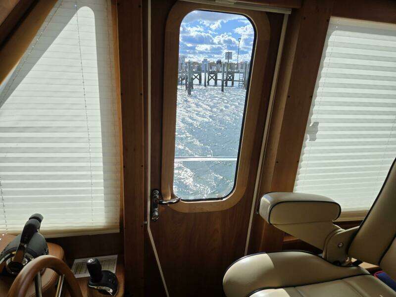 2017 Sabre 48 Flybridge