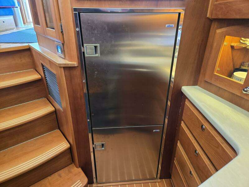 2017 Sabre 48 Flybridge