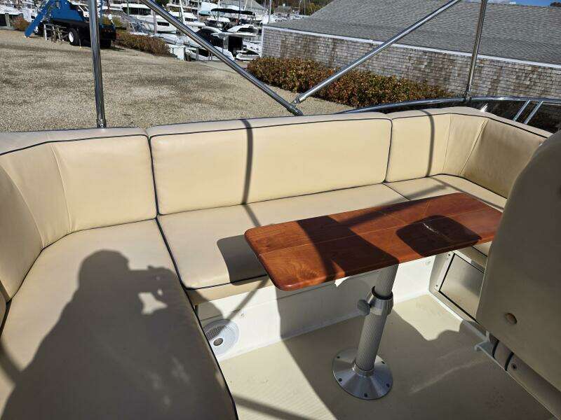 2017 Sabre 48 Flybridge