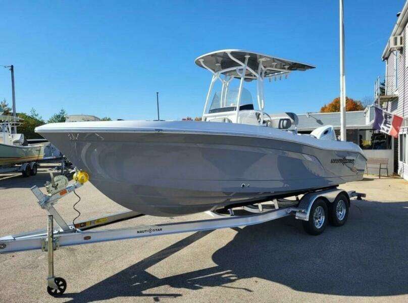 2025 NauticStar 222 Offshore