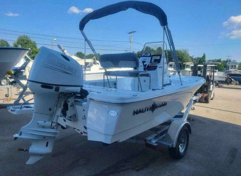 2024 NauticStar 194 Bay