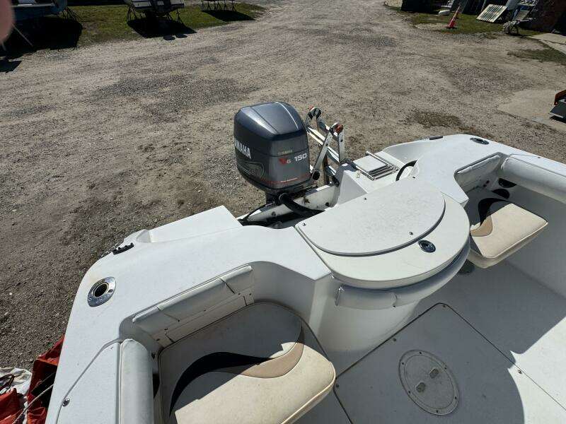 2004 Seaswirl Striper