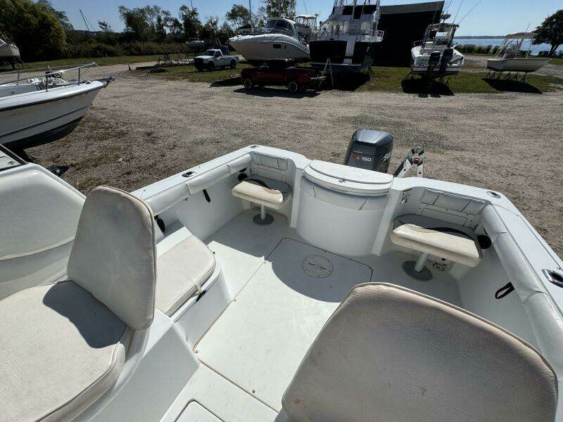 2004 Seaswirl Striper