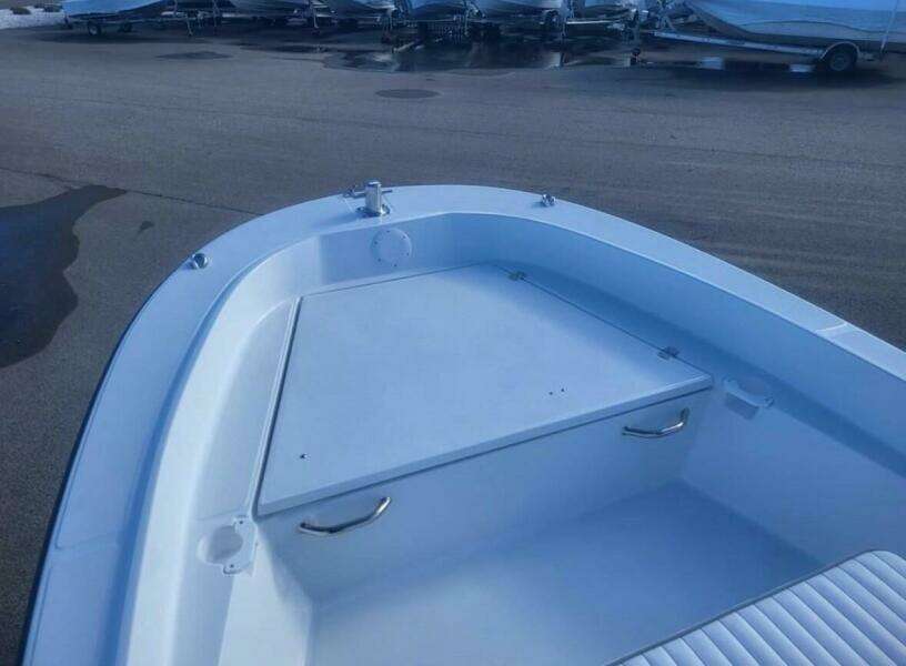 2024 Maritime 189 Defitant