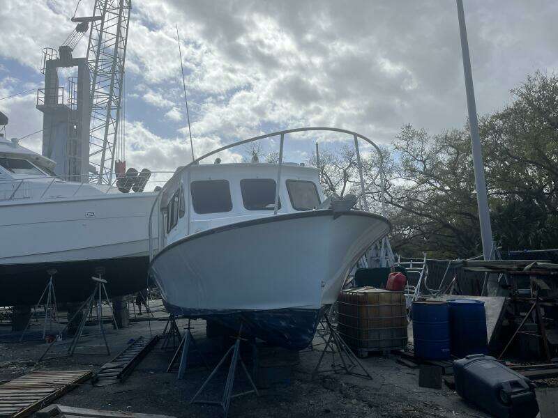 2008 Glenn Young 32 Skiff - Bow