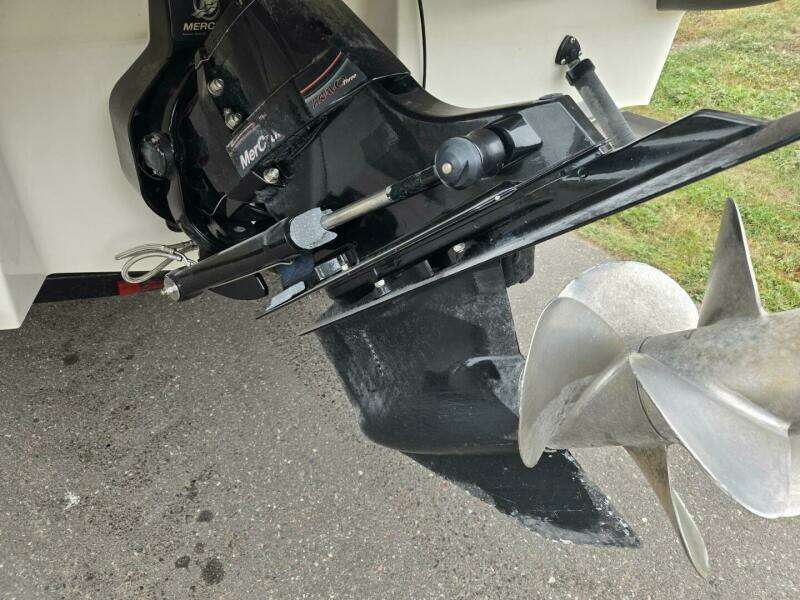 2007 Sea Ray Sundancer 240