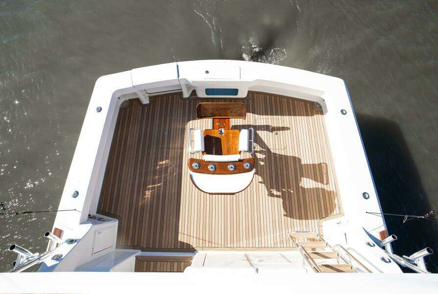 1998 Viking 58 Convertible