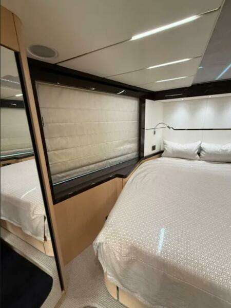 2017 Sunseeker 68 Predator