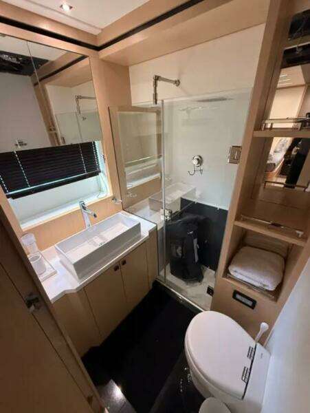 2017 Sunseeker 68 Predator