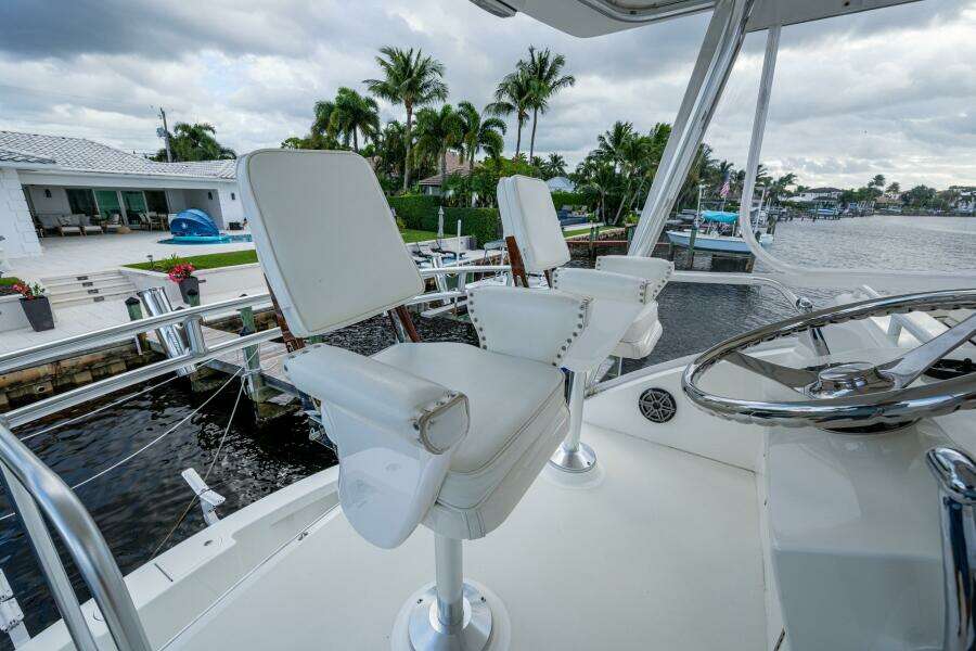 2004 Egg Harbor 43 Sport Fisherman