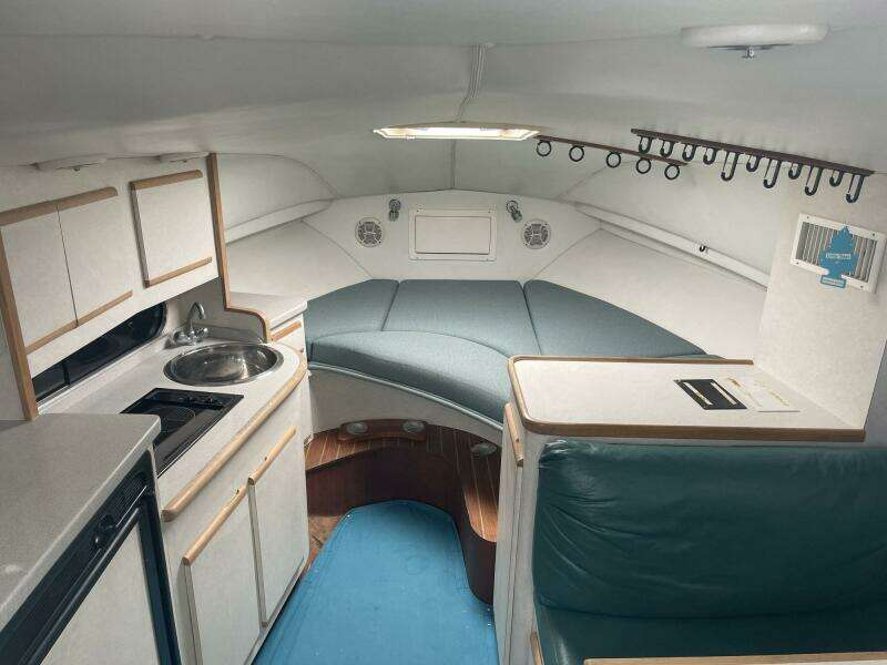 1997 Blackfin Combi 33