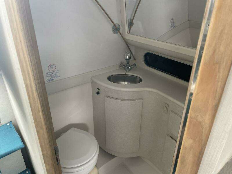 1997 Blackfin Combi 33