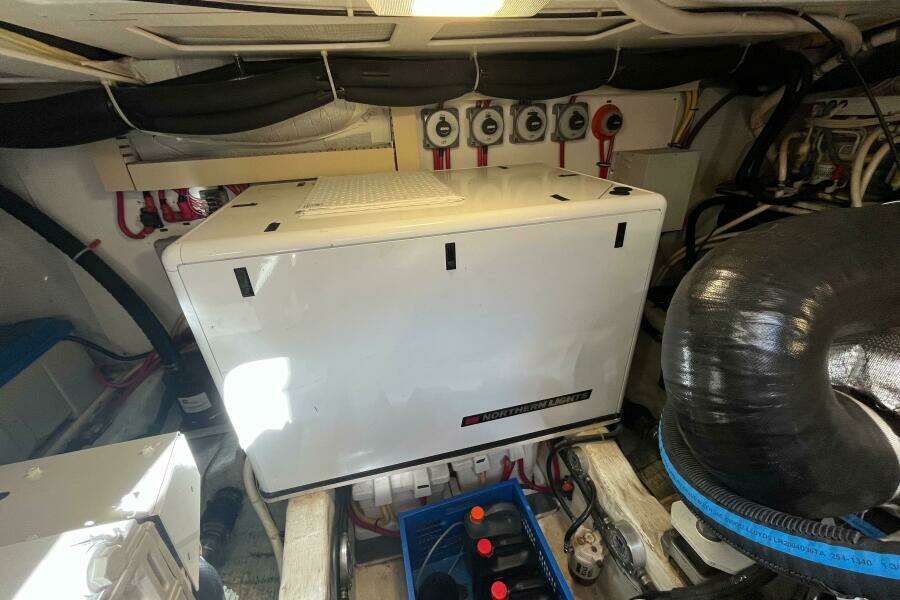 2004 Sabre 42 Hardtop Express