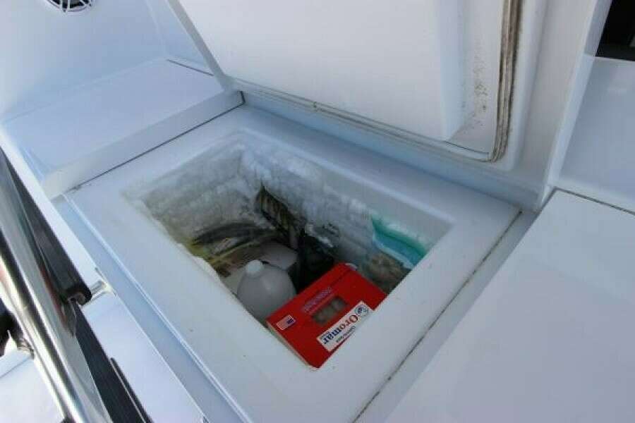 2004 Hatteras 60 Convertible