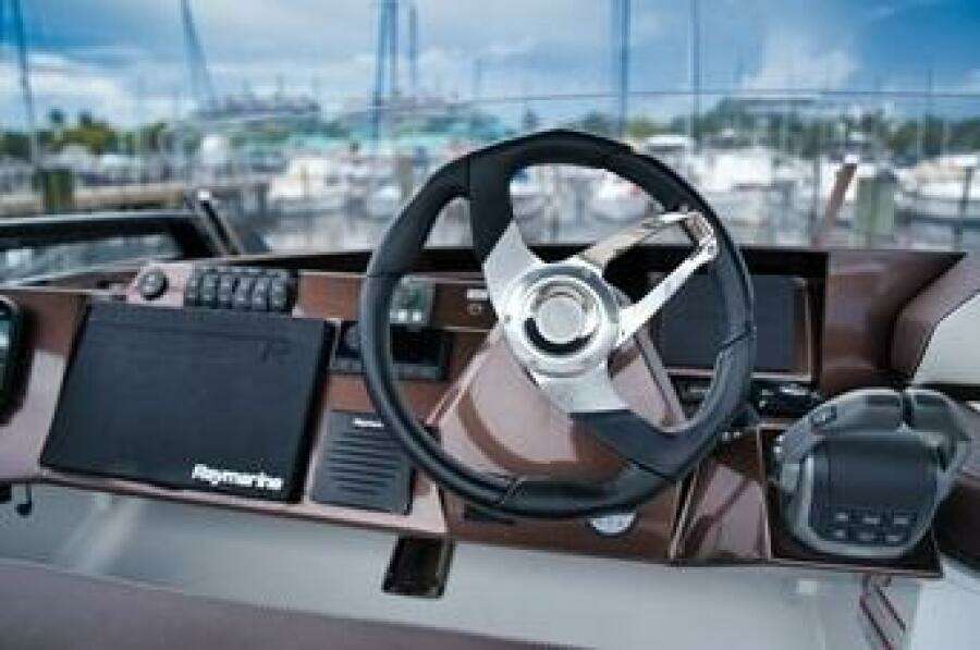 2022 Galeon 470 Sky