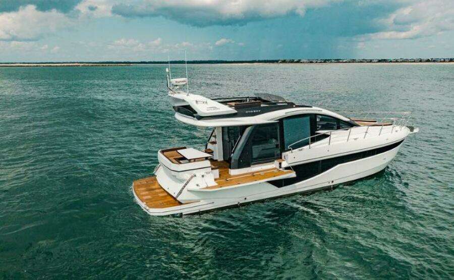 2022 Galeon 470 Sky